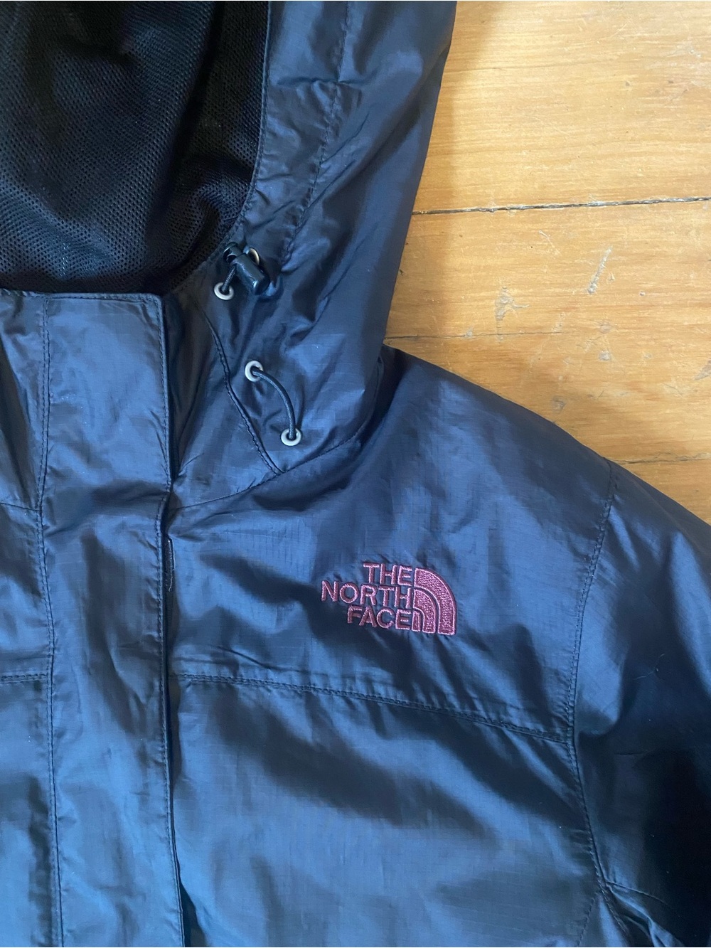 The North Face Women's Resolve Plus Waterproof Dryvent Rain Jacket SMALL